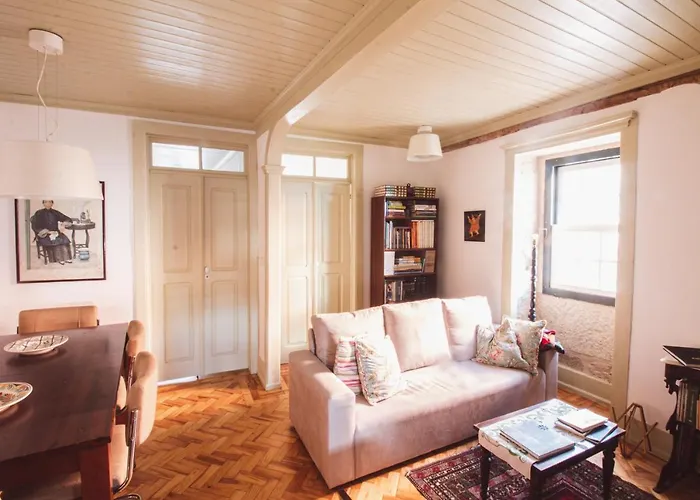 Maison d'hôtes Casa Da Judiaria Velha *